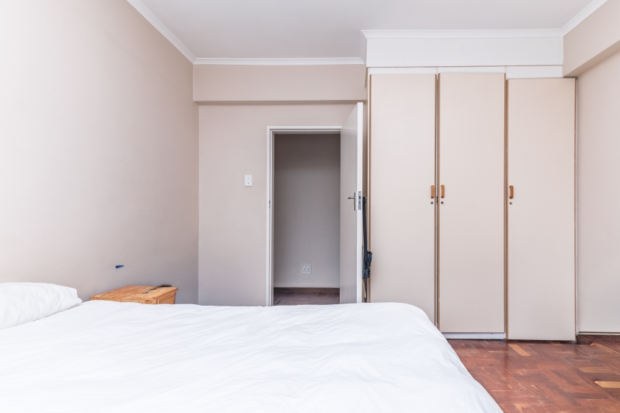 To Let 3 Bedroom Property for Rent in Green Point Western Cape